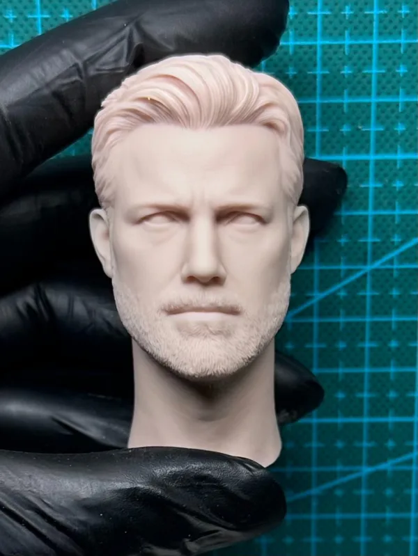 DM_20250517213655_001 TDRH Studio Product Photo