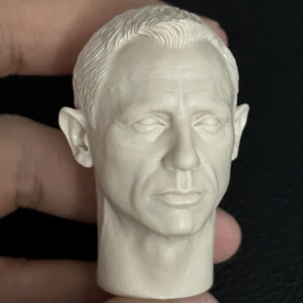 Daniel Craig James Bond - 1/6 Scale Unpainted Action Figure Head Sculpt