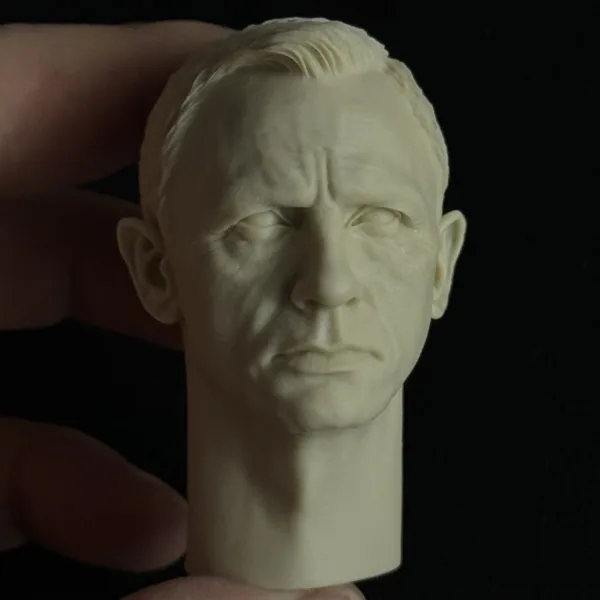Daniel Craig James Bond - 1/6 Scale Unpainted Action Figure Head Sculpt
