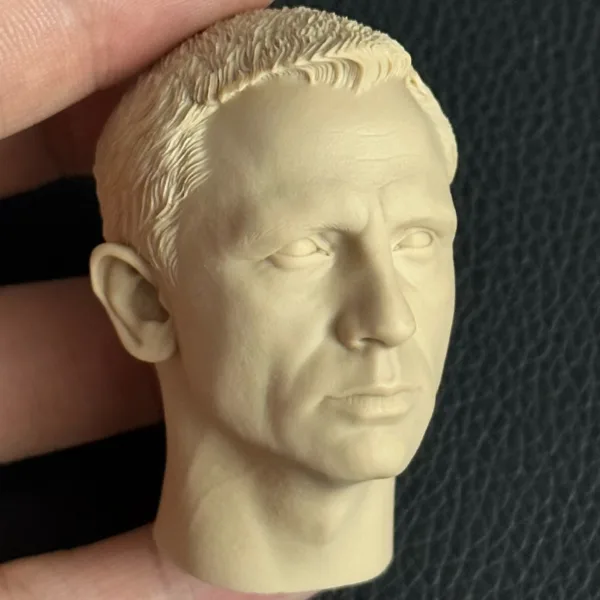 Daniel Craig James Bond - 1/6 Scale Unpainted Action Figure Head Sculpt