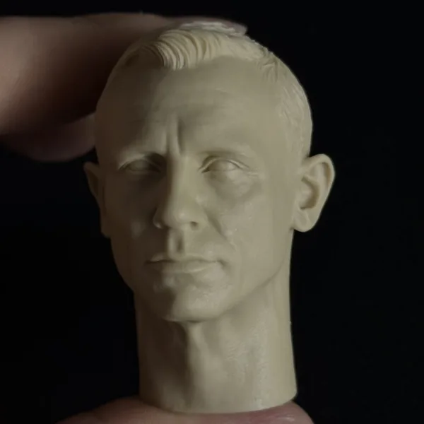 Daniel Craig James Bond - 1/6 Scale Unpainted Action Figure Head Sculpt