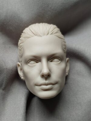 Catwoman - 1/6 Scale Unpainted Action Figure Head Sculpt