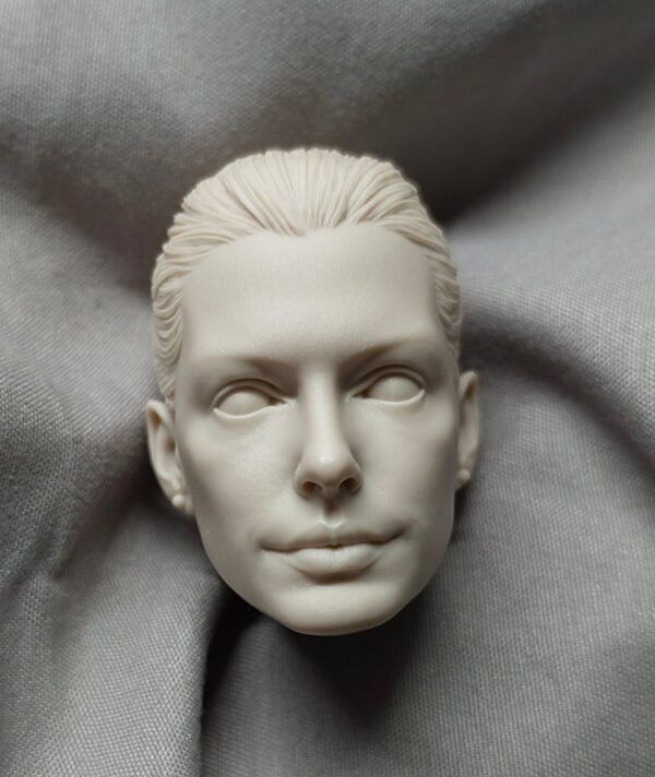 Catwoman - 1/6 Scale Unpainted Action Figure Head Sculpt