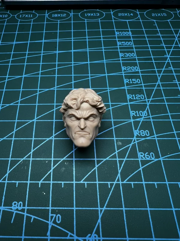 O1CN01EoTLC71y5sHKKFpmW_650576528.webp Joker - 1/12 Scale Unpainted Action Figure Head Parts