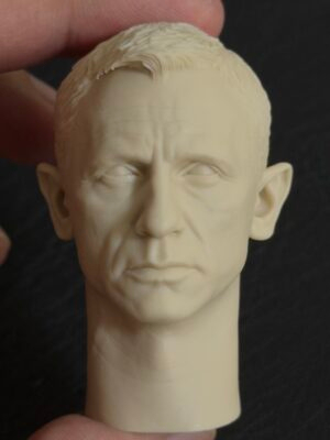 Daniel Craig James Bond - 1/6 Scale Unpainted Action Figure Head Sculpt