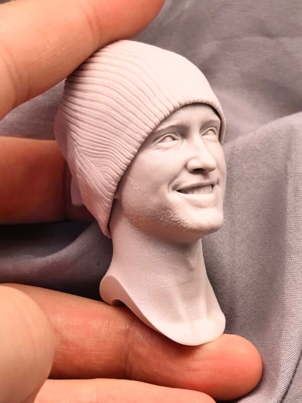 Aaron Paul - 1/6 Scale Unpainted Action Figure Head Sculpt